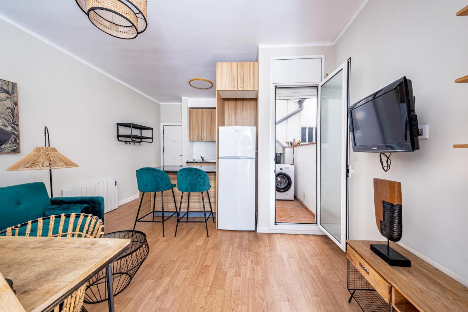 Apartment Bebarceloner Sant Andreu - 1 Bedroom With Terrace Barcelona
